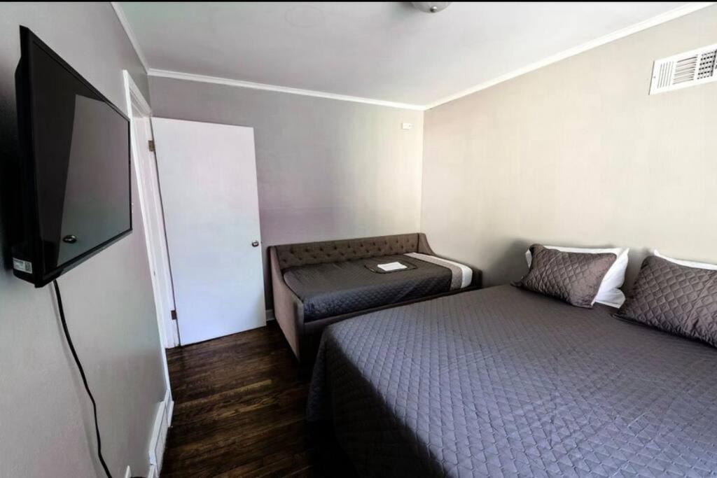 E, Memphis Home 5 Min From I240W المظهر الخارجي الصورة