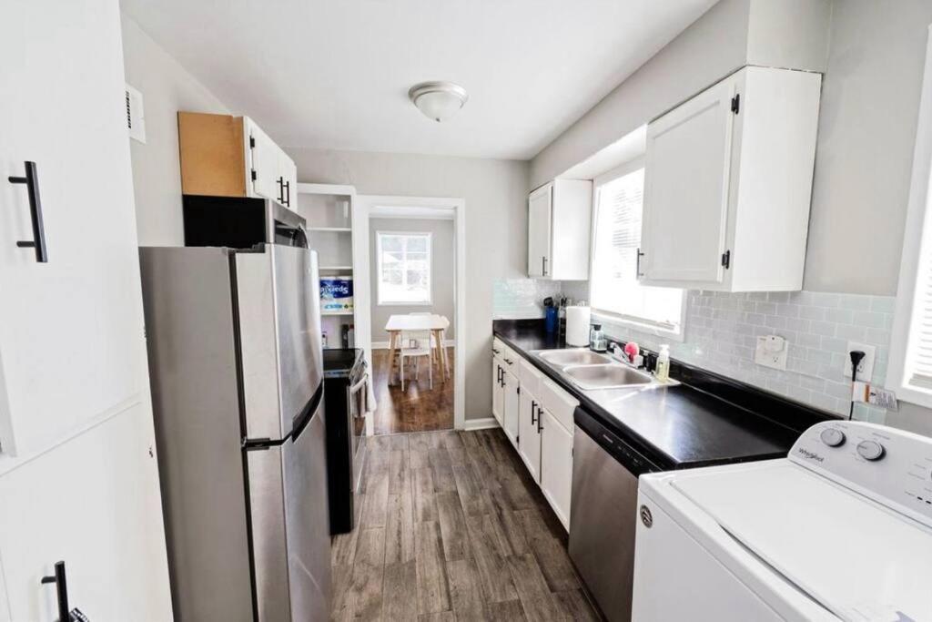 E, Memphis Home 5 Min From I240W المظهر الخارجي الصورة